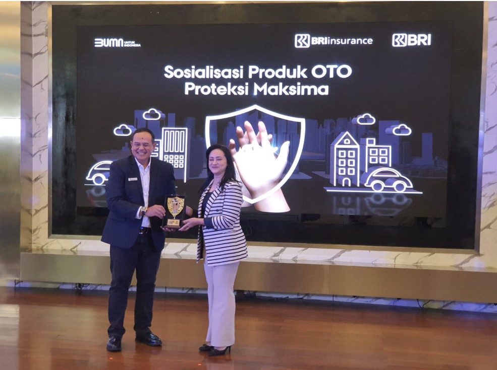 Sosialisasi produk OTO Proteksi Maksima