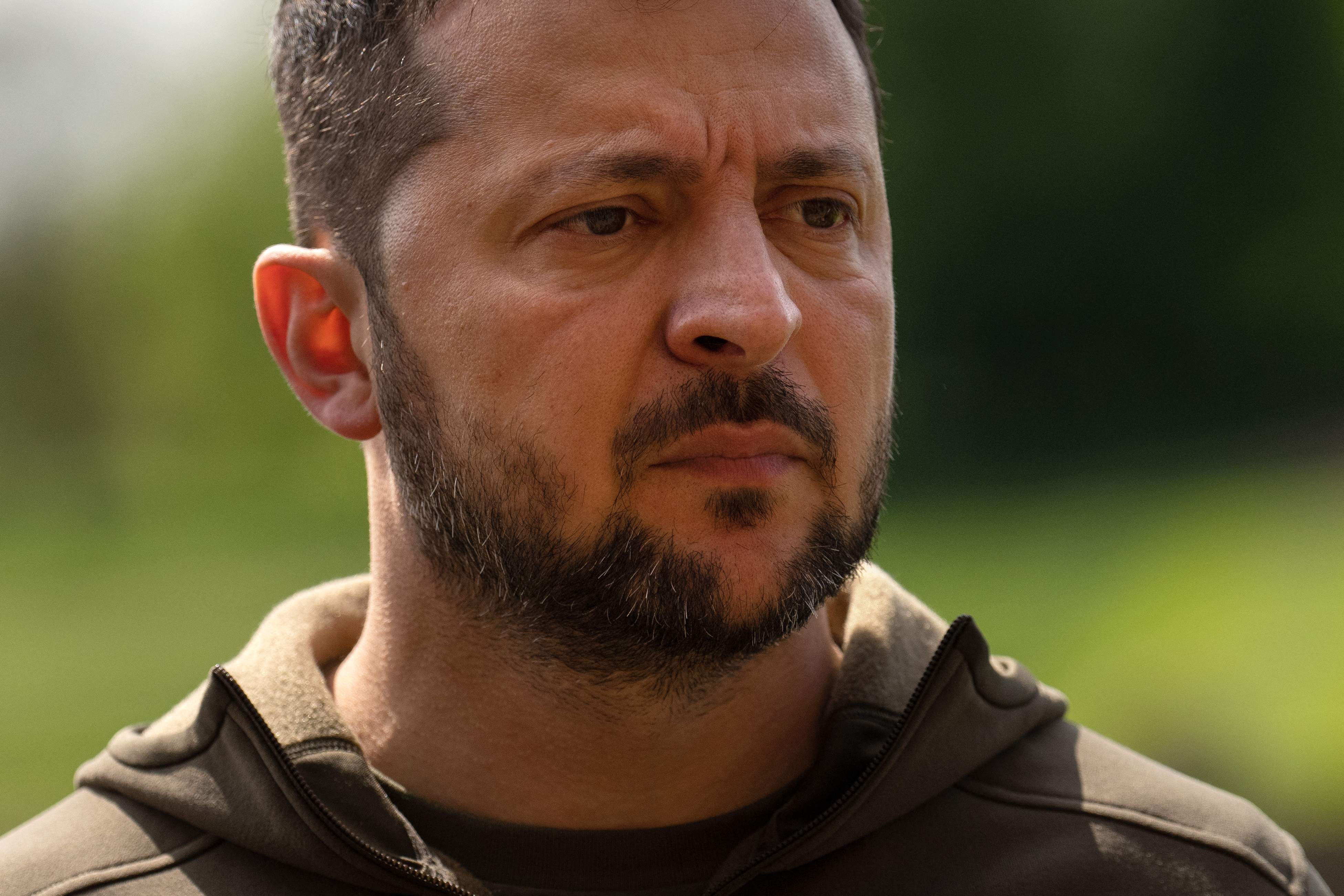 Hadir Langsung di KTT G7, Zelensky Ingin Dunia Kuatkan Tekanan pada Rusia