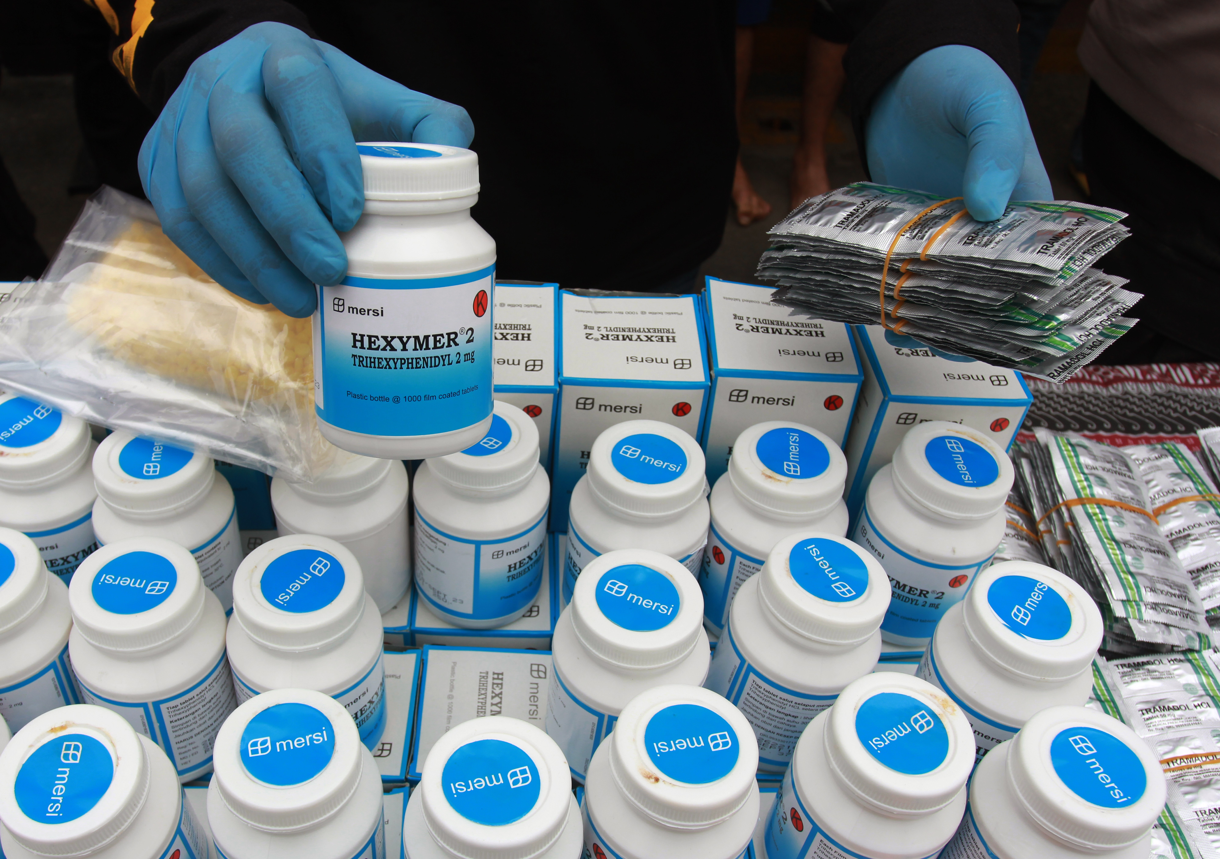 Obat terlarang Hexymer.