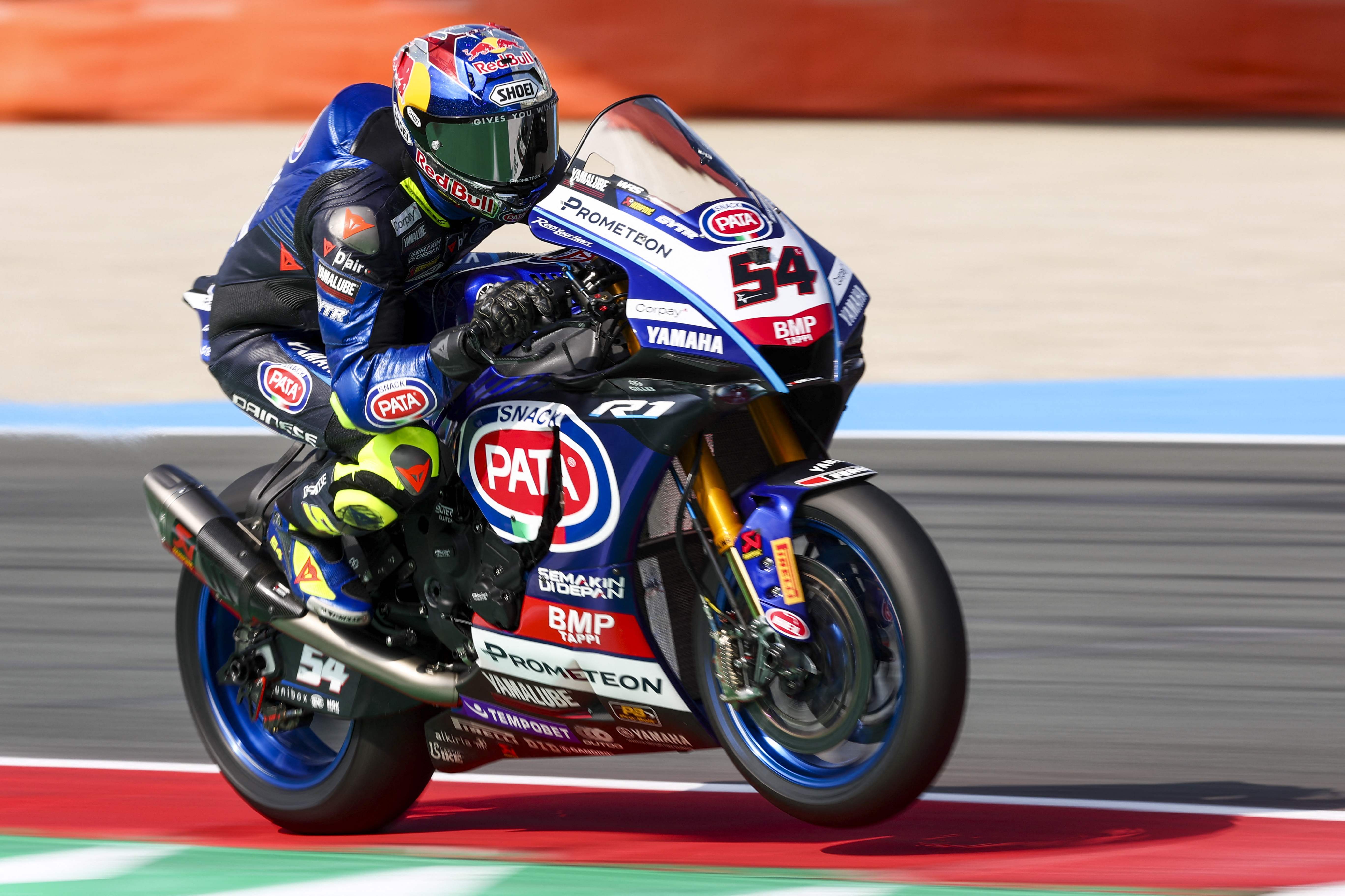 Pembalap Pata Yamaha Prometeon WorldSBK Toprak Razgatlioglu.