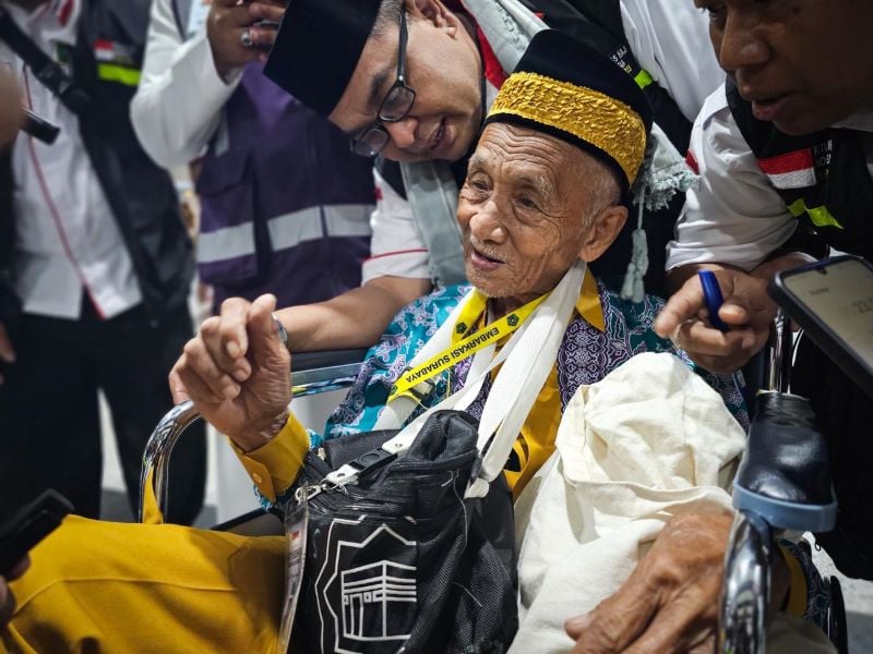 Mbah Harun, jemaah haji tertua asal Indonesia tiba di madinah dalam kondisi sehat.