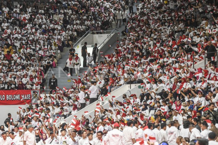 Acara Musyawarah Rakyat yang dihadiri Jokowi di Istora Senayan. 