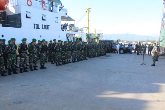 Personel Kodim 1624/Flotim yang akan berangkat untuk mengamankan KTT ASEAN di Labuan Bajo 