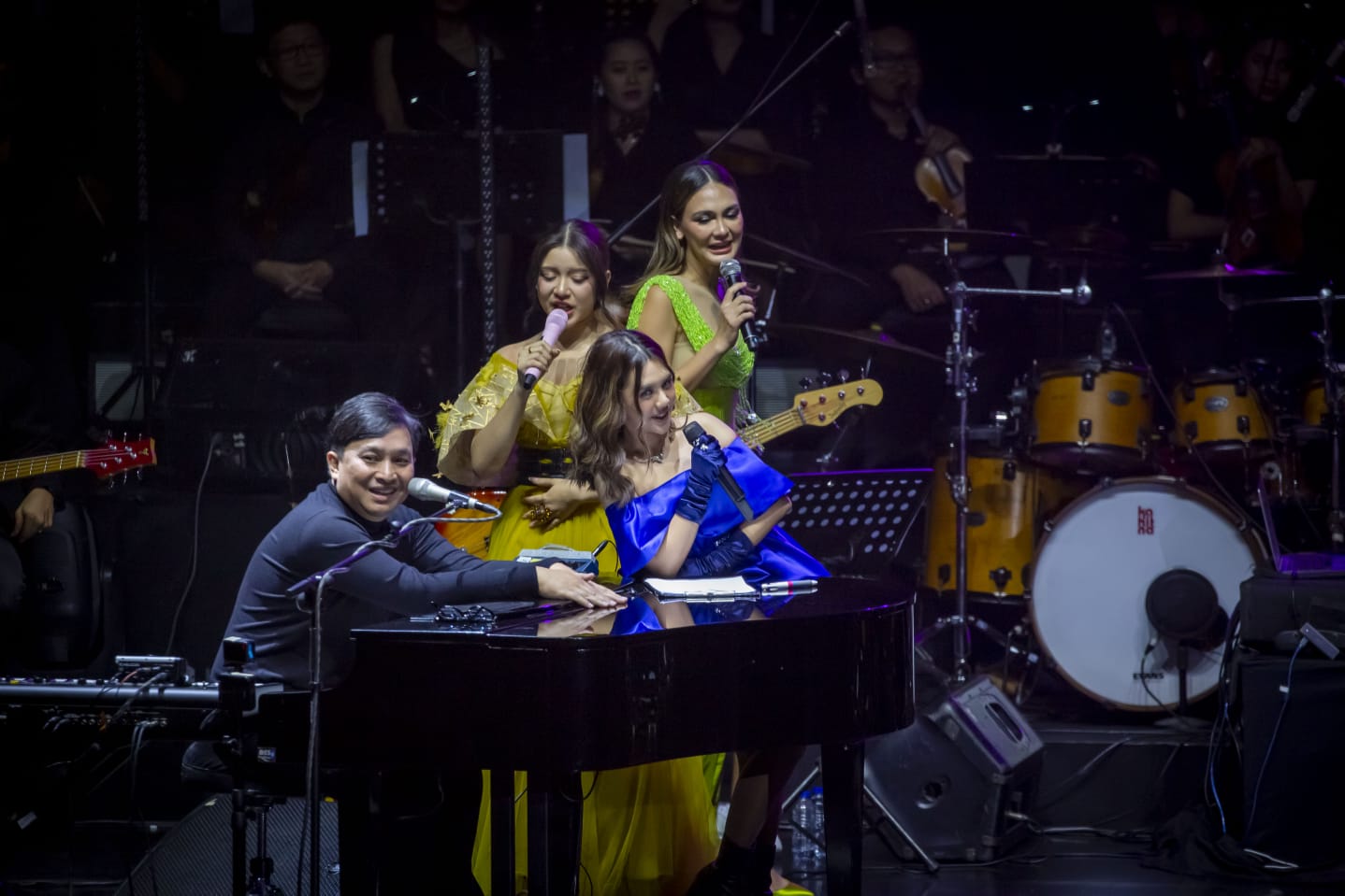 Suasana konser Yovie Widianto, di Jakarta, Rabu (3/5).