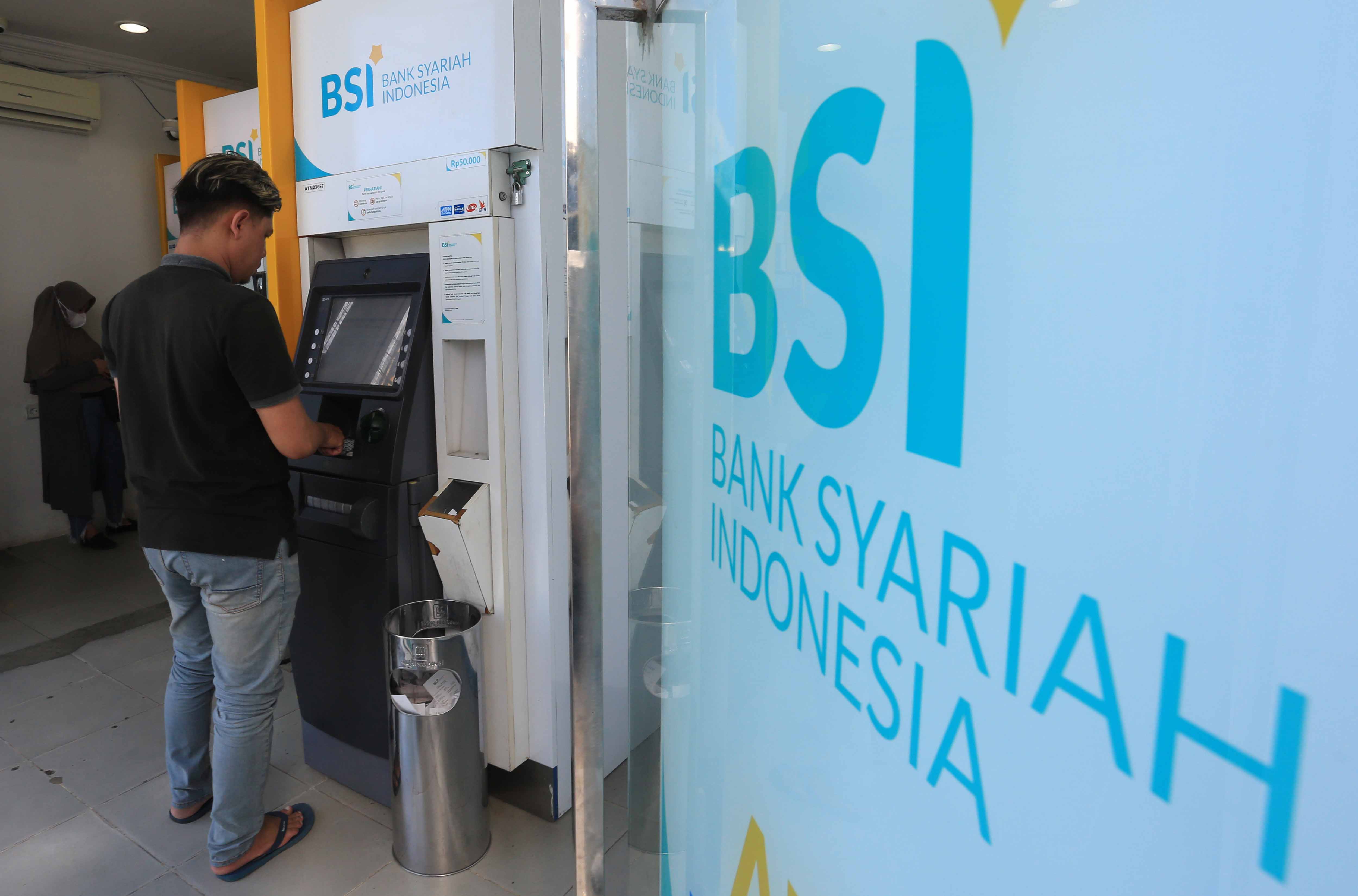 PT Bank Syariah Indonesia Tbk (BSI) sebagai bank syariah terbesar di Indonesia wajib mengevaluasi ketahanan IT