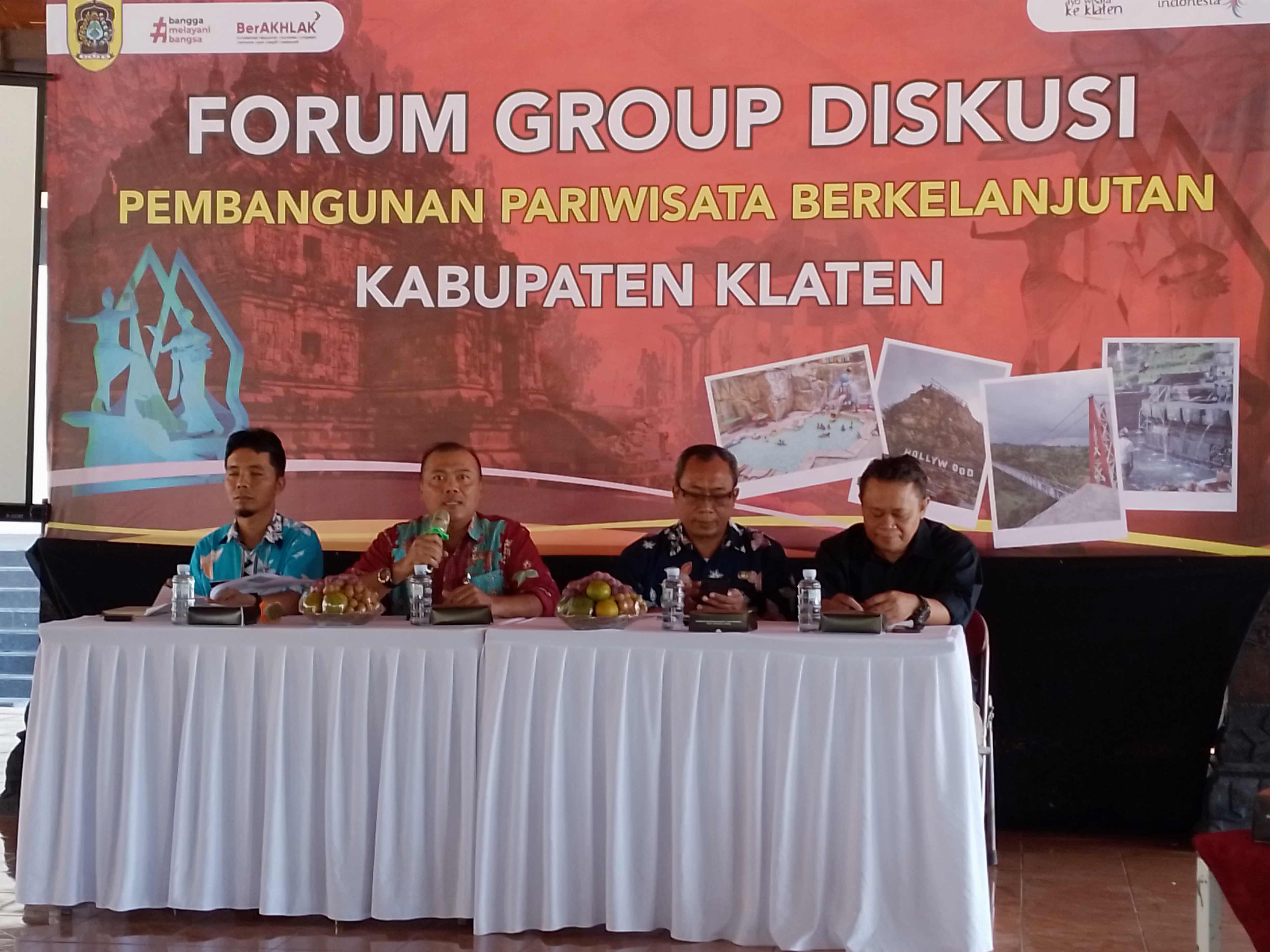 Sejumlah pembicara dalam forum grup diskusi pembangunan pariwisata berkelanjutan di Klaten