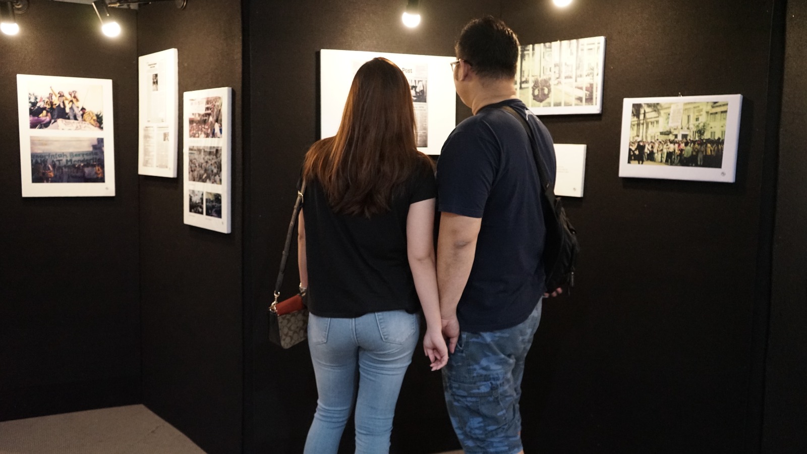 Pameran 25 Tahun Reformasi: Suara dari Kampus Sastra! di Fakultas Ilmu Pengetahuan Budaya, Universitas Indonesia (FIB UI), Depok