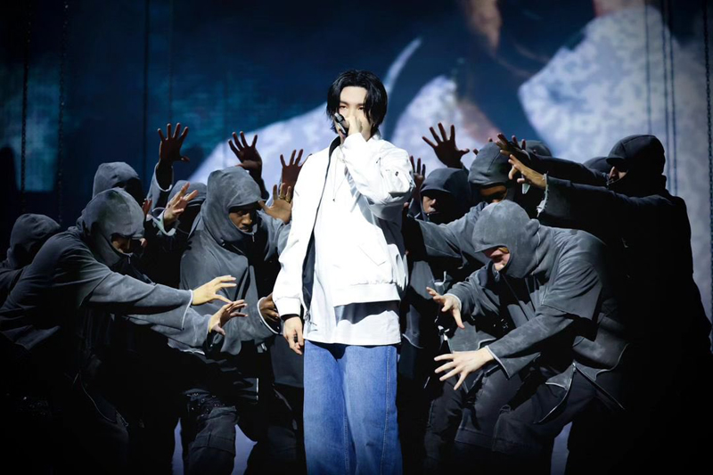 Ingat, jangan bawa atribut pernikahan kalau ingin menonton konser Suga BTS.