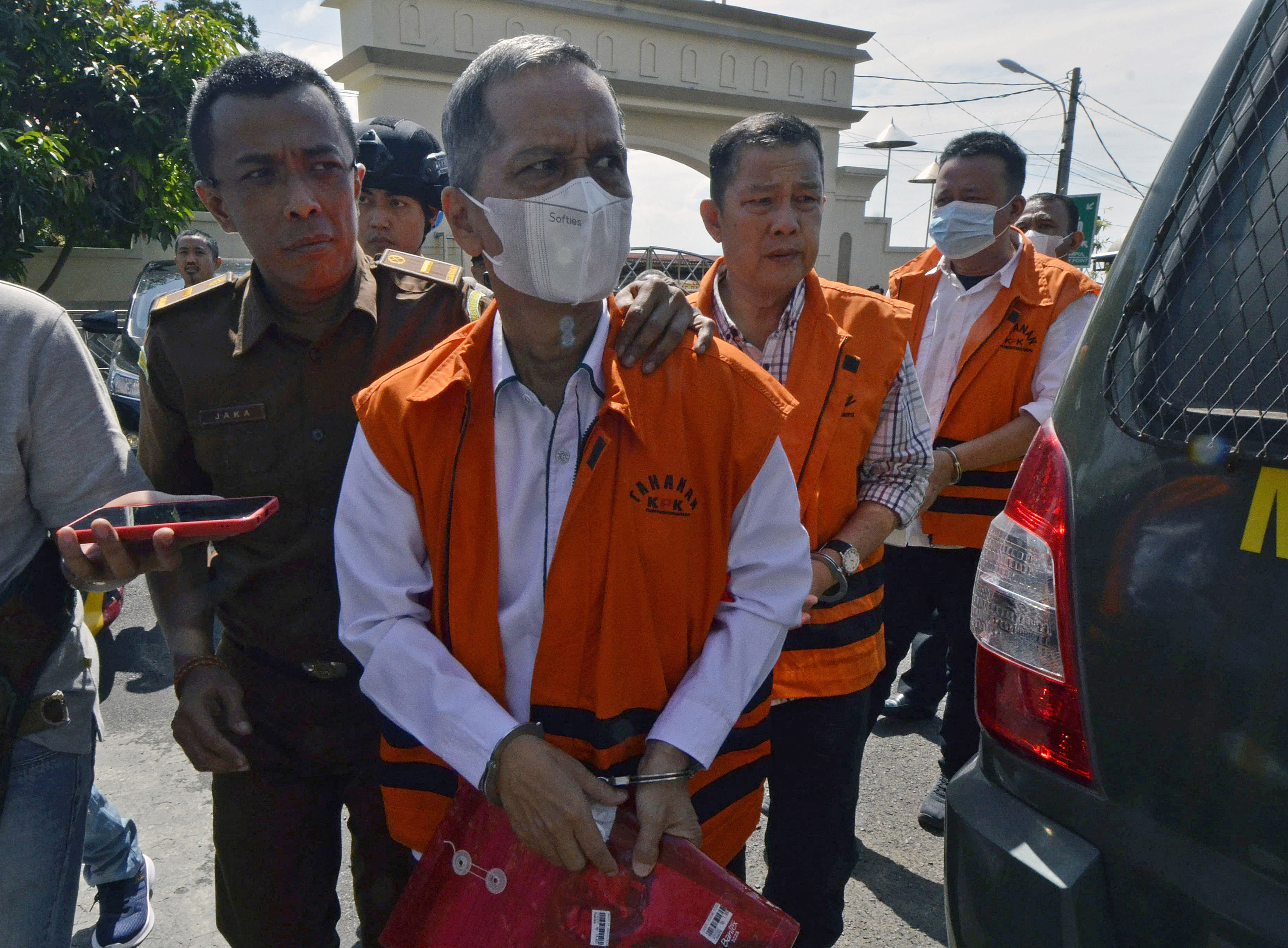 Terdakwa kasus suap jalur mandiri Universitas Lampung Karomani.