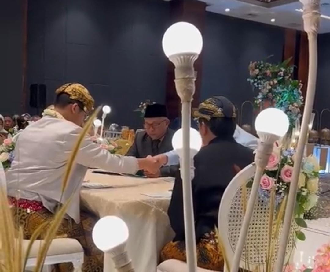 tangkapan layar pernikahan yang jadikan tiket konser coldplay sebagai salah satu mahar pernikahan