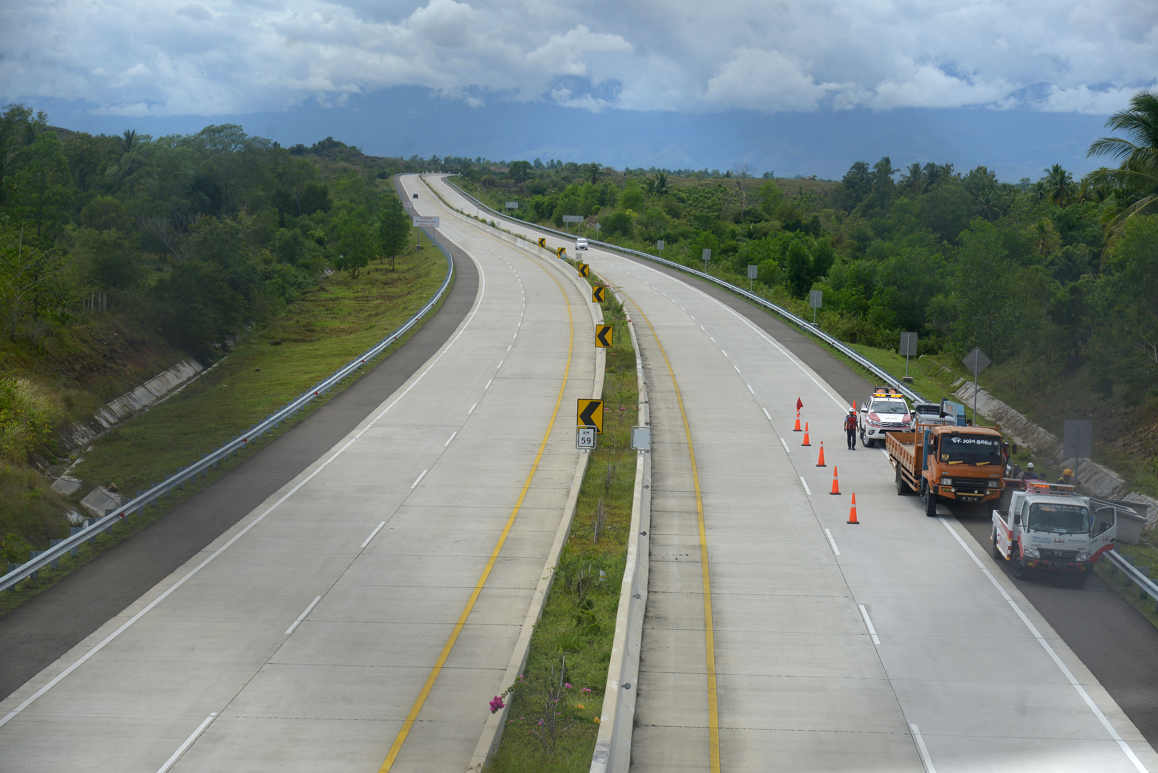 Jalan Tol Sigli-Banda Aceh, salah satu proyek yang sedang dikerjakan PT Waskita Karya