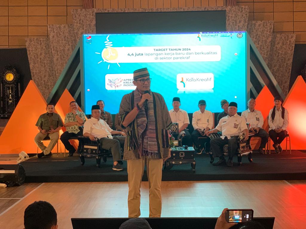 Menparekraf Sandiaga Uno menghadiri  Workshop KaTa Kreatif di Lombok Timur, NTB, pada Rabu (17/5). 