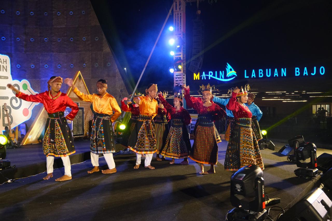 Festival Budaya, Rumah BUMN SME's HUB Angkat Kearifan Lokal Labuan Bajo  