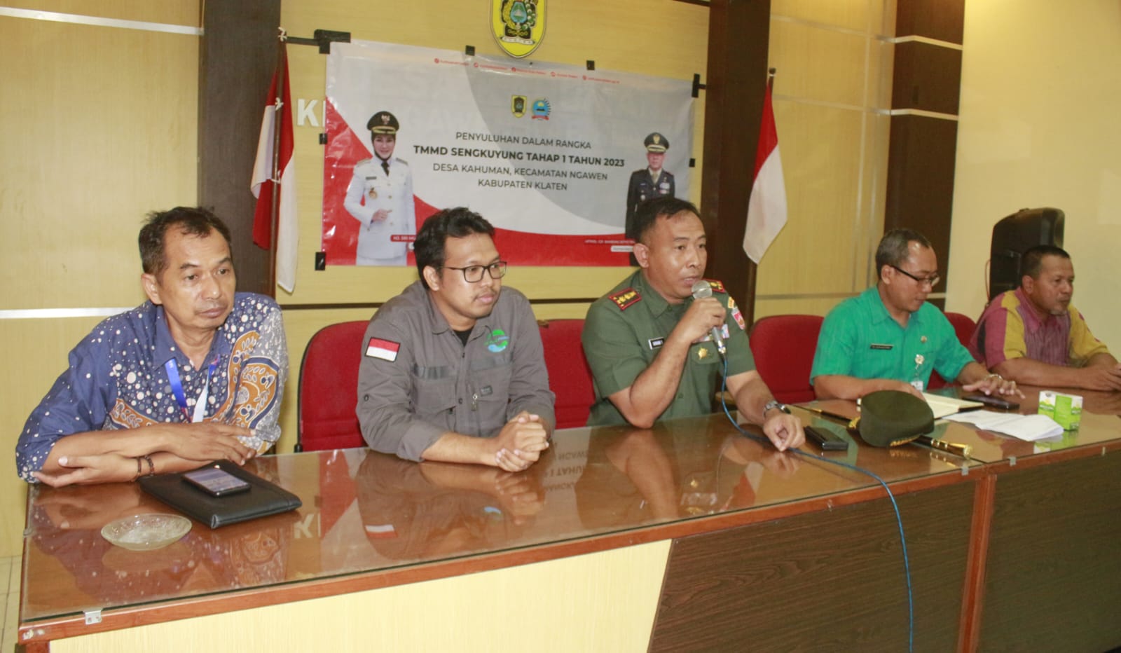  Dandim 0723 Klaten Letkol Czi Bambang Setyo Triwibowo saat berbicara pada penyuluhan pencegahan tengkes