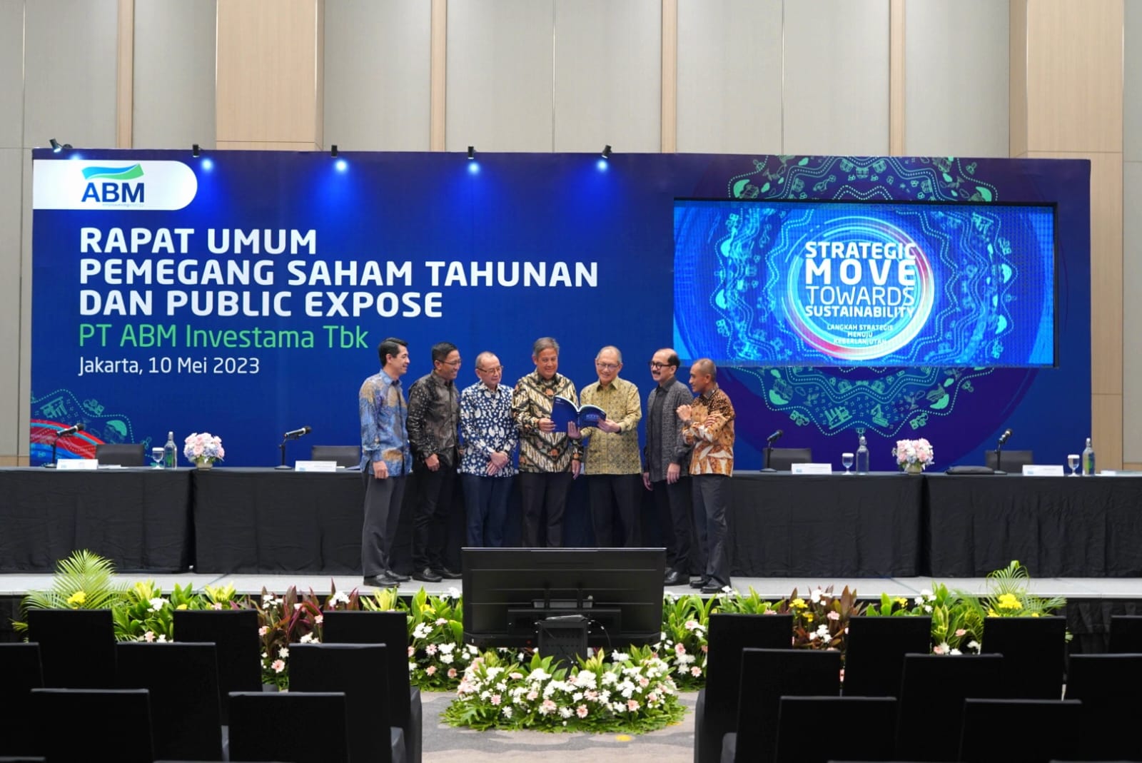 PT ABM Investama Tbk menggelar RUPS tahun buku 2022. Pendapatan perusahaan tercatat US$1,4 miliar, naik 41% dari 2021 sebesar US$1 miliar.