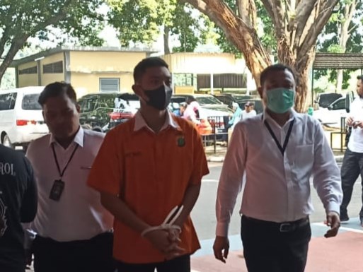 Mario Dandy dikawal saat akan diperiksa KPK