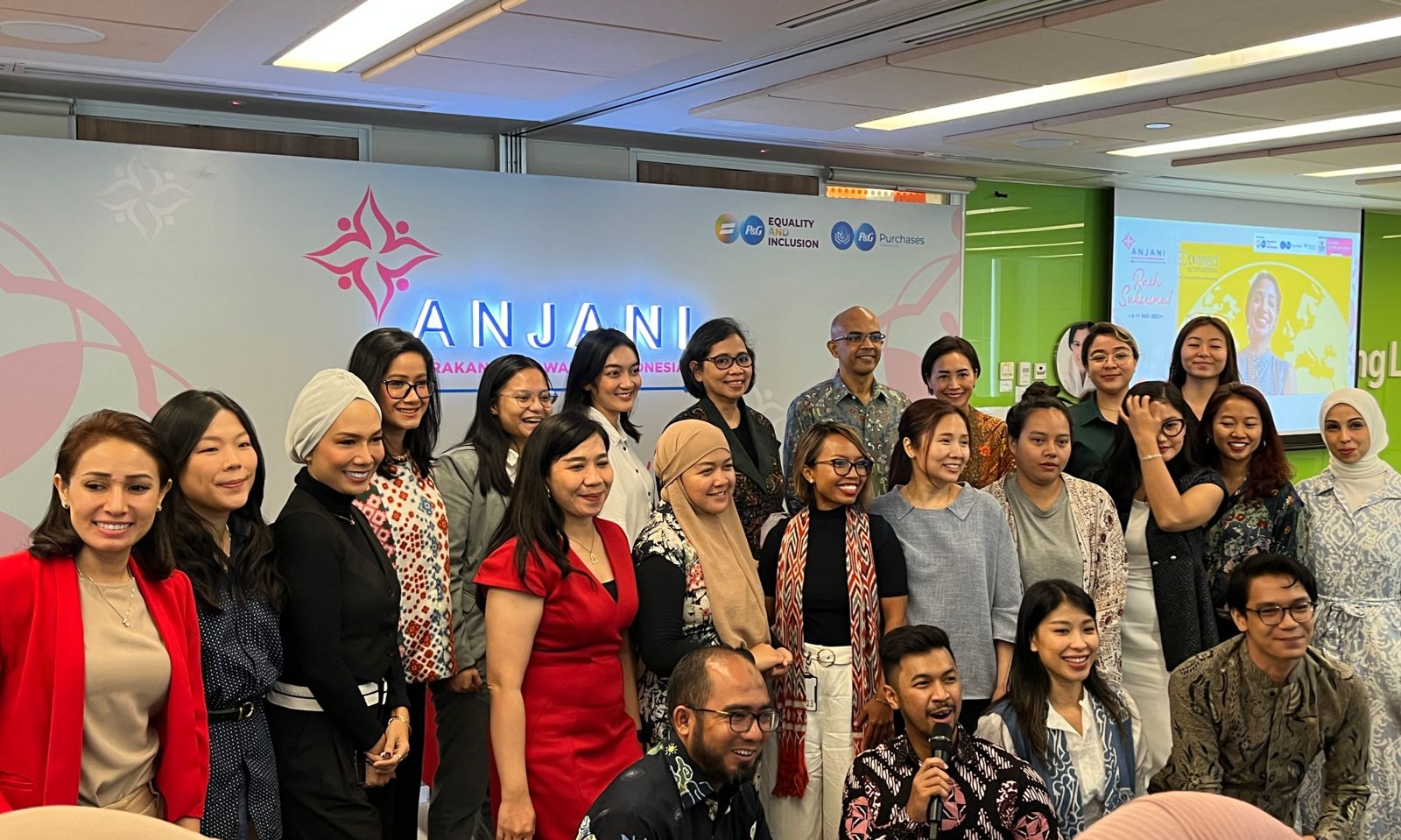 Para pimpinan P&G dan para wirausahawan perempuan Dok. P&G