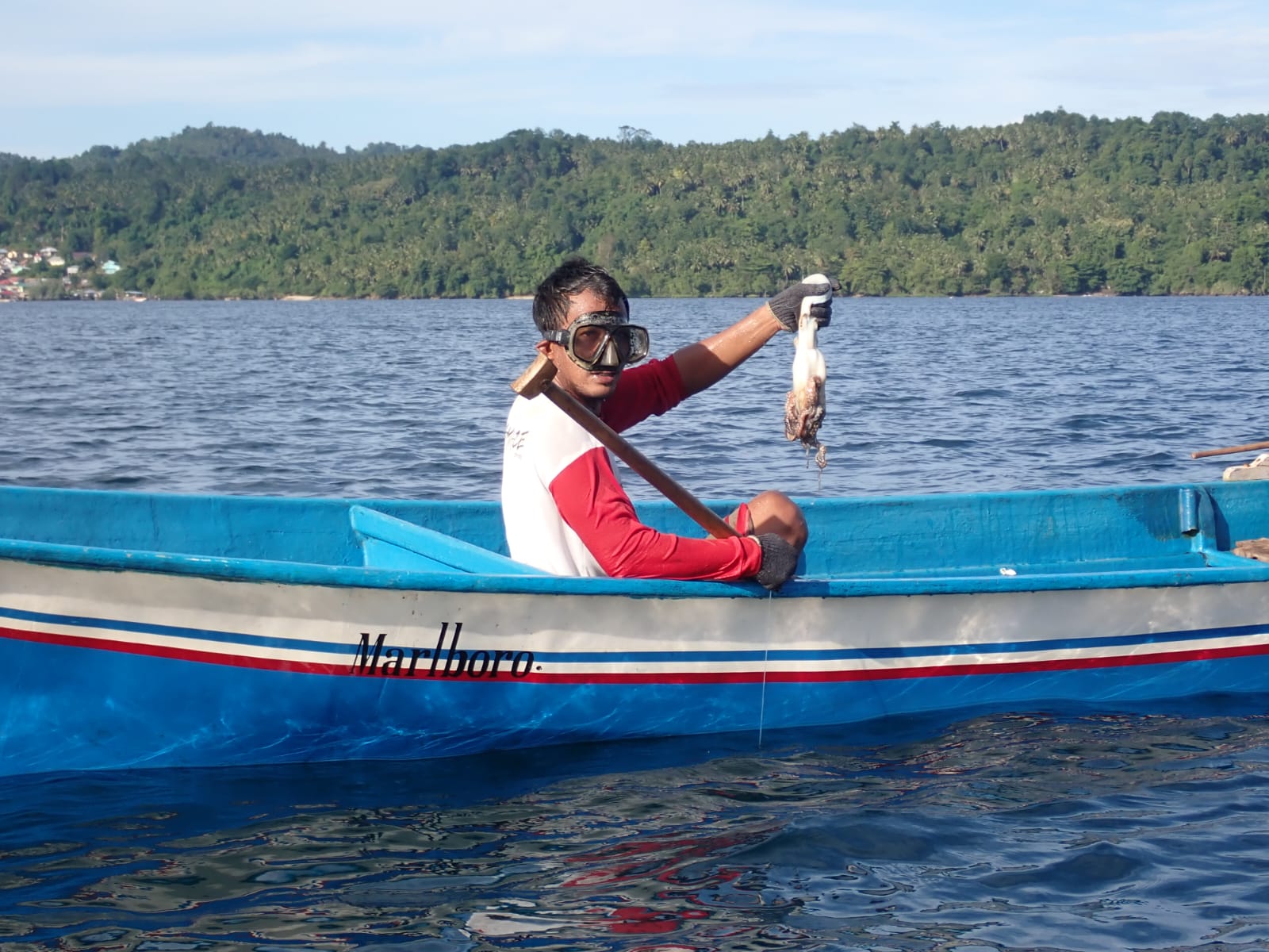 Hasil tangkapan nelayan dari pendampingan Yayasan Pesisir Lestari