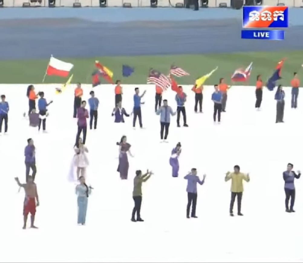 Kejadian bendera Merah Putih yang terbalik pada pre-show Pembukaan SEA Games 2023 