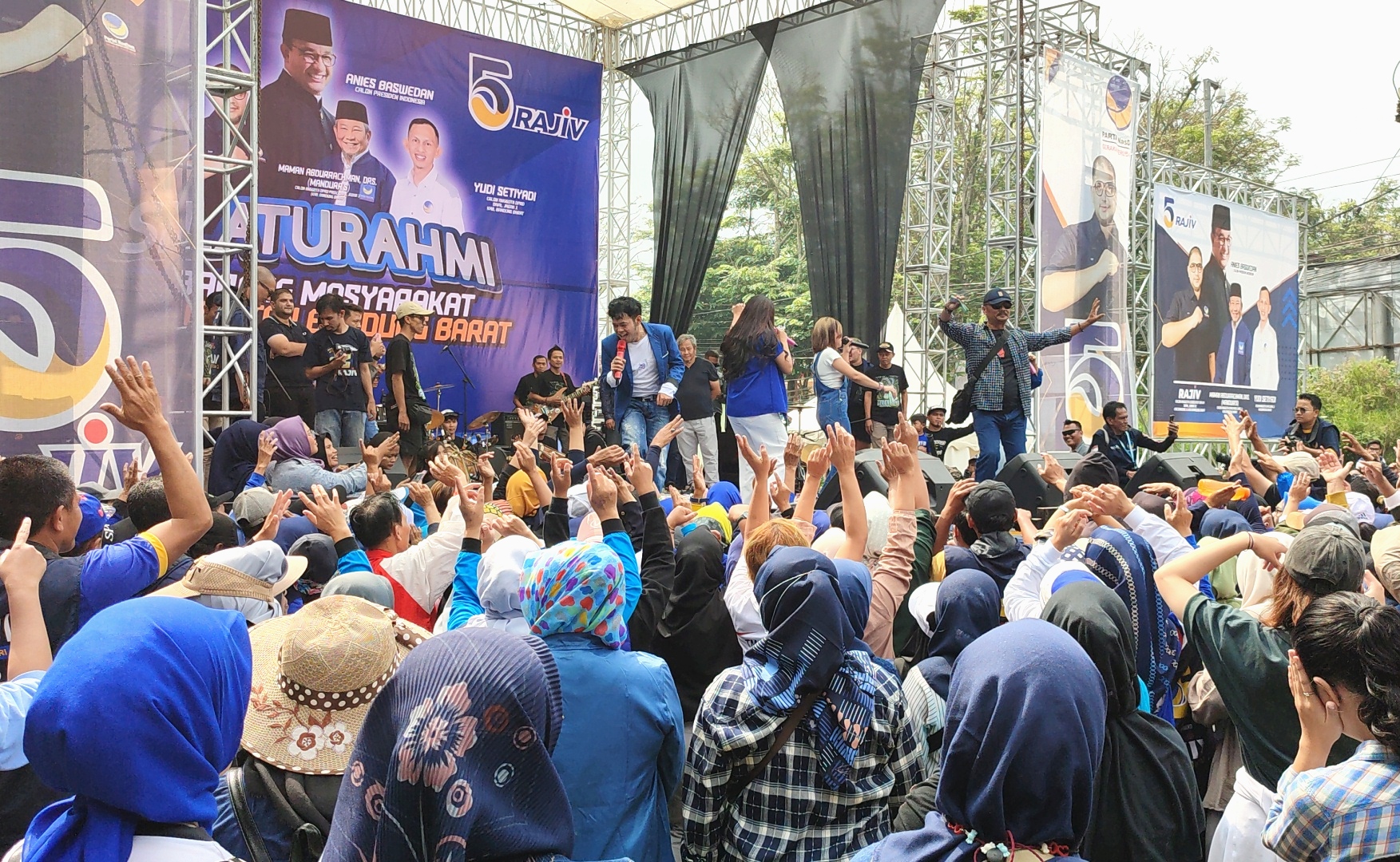 NasDem menggelar silaturahmi bersama masyarakat Lembang, Bandung Barat, Jawa Barat