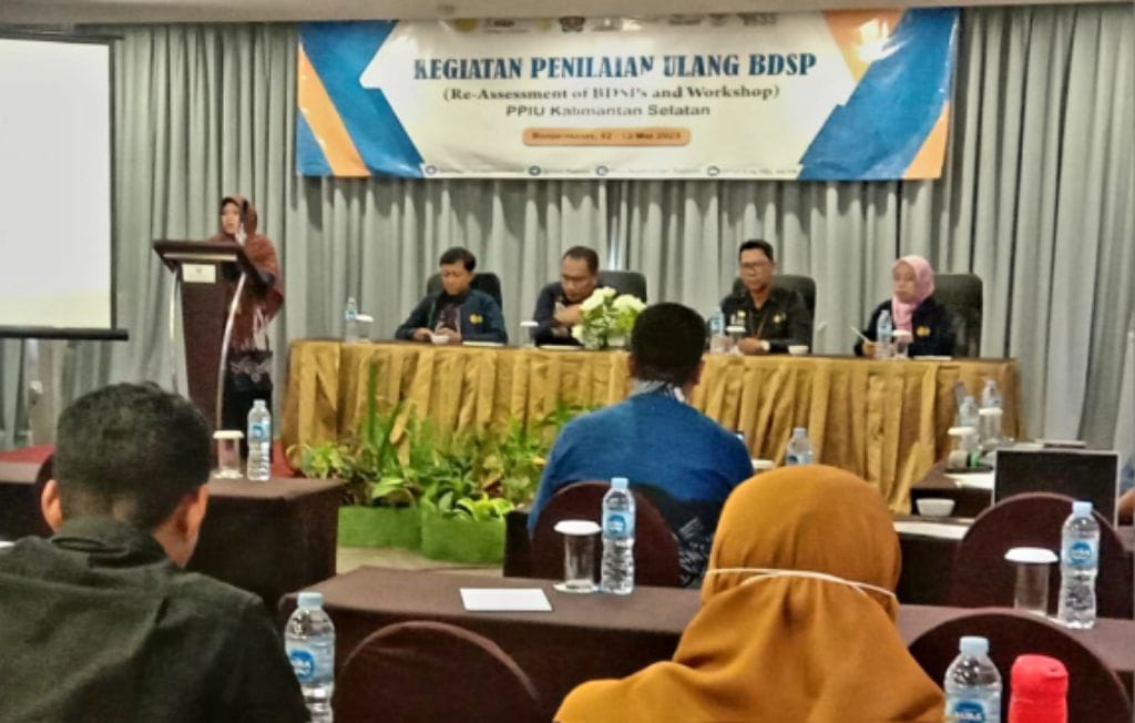 Kepala SMKPPN Banjarbaru, Budi Santoso memimpin 're-assessment' BDSP..