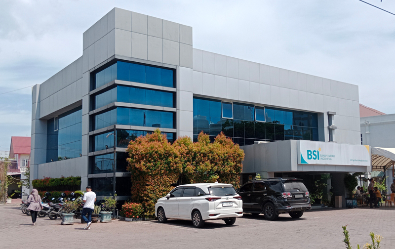 BSI kantor cabang Sigli 1 mengganti seluruh perangkat keras dan meningkatkan keamanan mereka dari serangan siber.