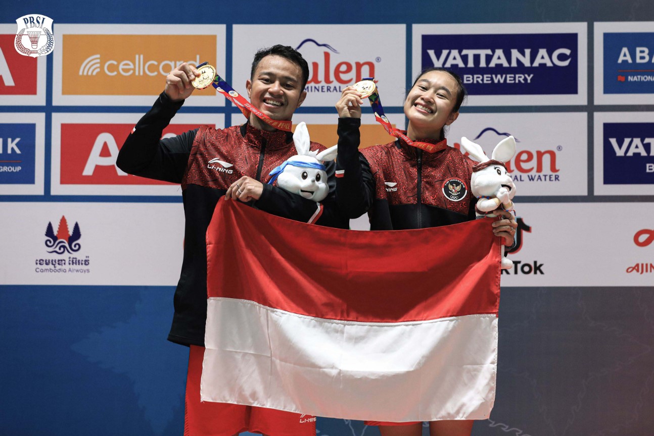 Ganda campuran Indonesia Rehan Naufal Kusharjanto/Lisa Ayu Kusumawati