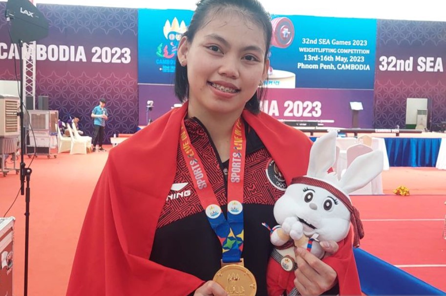 Lifter Indonesia Tsabitha Alfiah Ramadani 