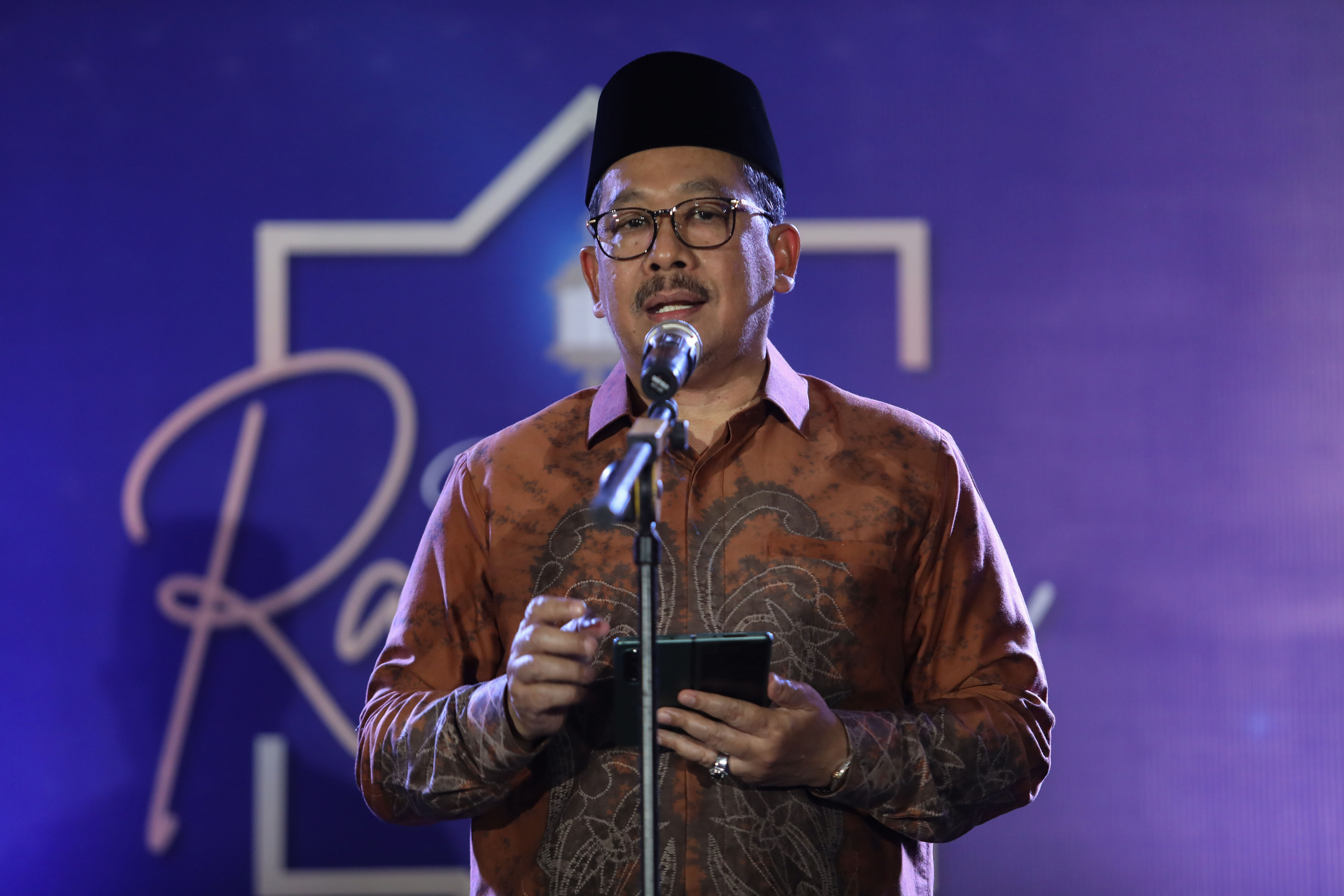  Wakil Menteri Agama RI Zainut Tauhid Sa'adi