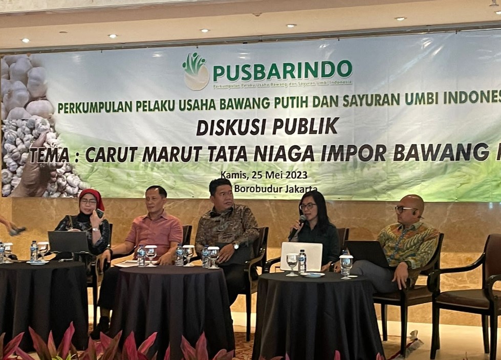 Diskusi publik Carut Marut Tata Niaga Impor Bawang Putih.