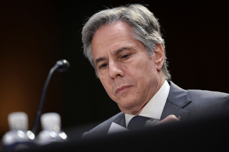 Menlu AS mengecam serangan terhadap konvoi AS di Niegeria yang menewaskan empat orang.