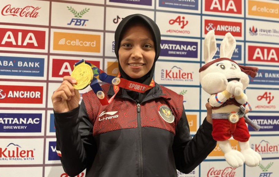 Pegulat putri Indonesia Mutiara Ayuningtias