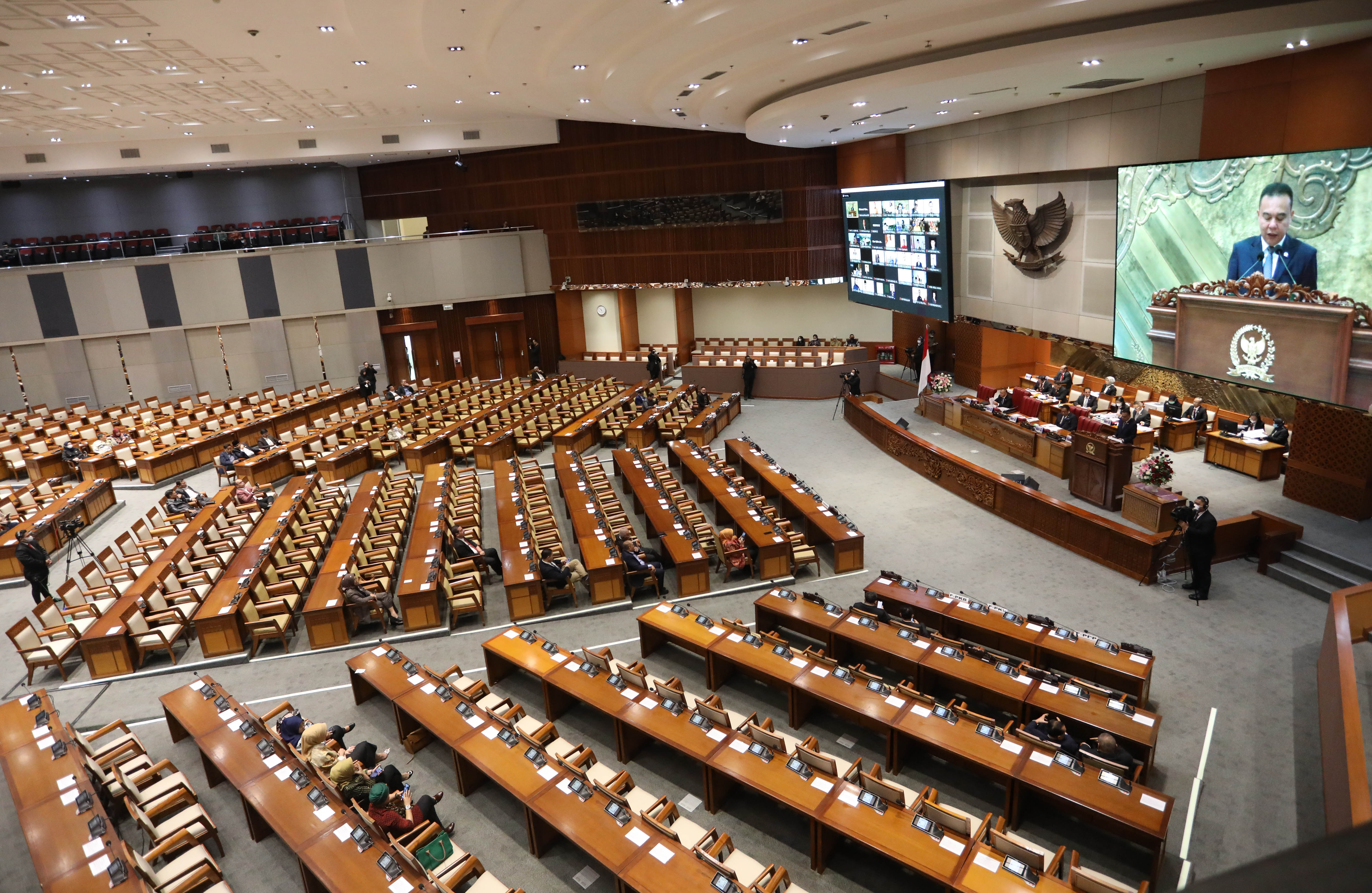 Suasana rapat paripurna DPR