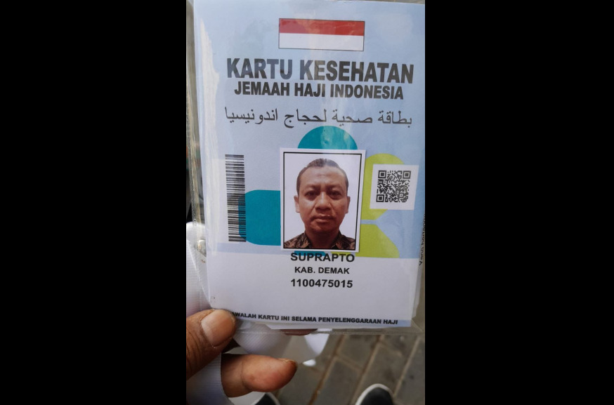 Kartu Kesehatan milik Suprapto, jemaah haji asal Demak, Jawa Tengah, yang meninggal di Madinah.