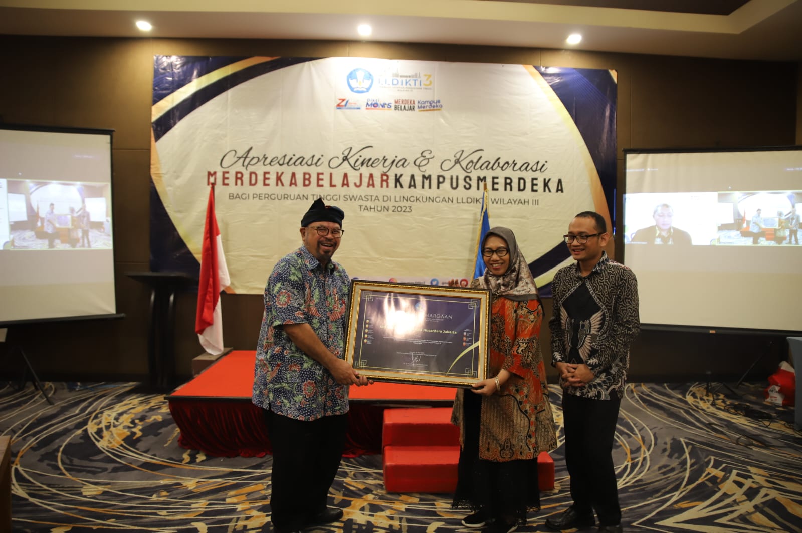 LLDikti Wilayah III Beri Apresisi Kinerja Dan Kolaborasi Perguruan Tinggi 