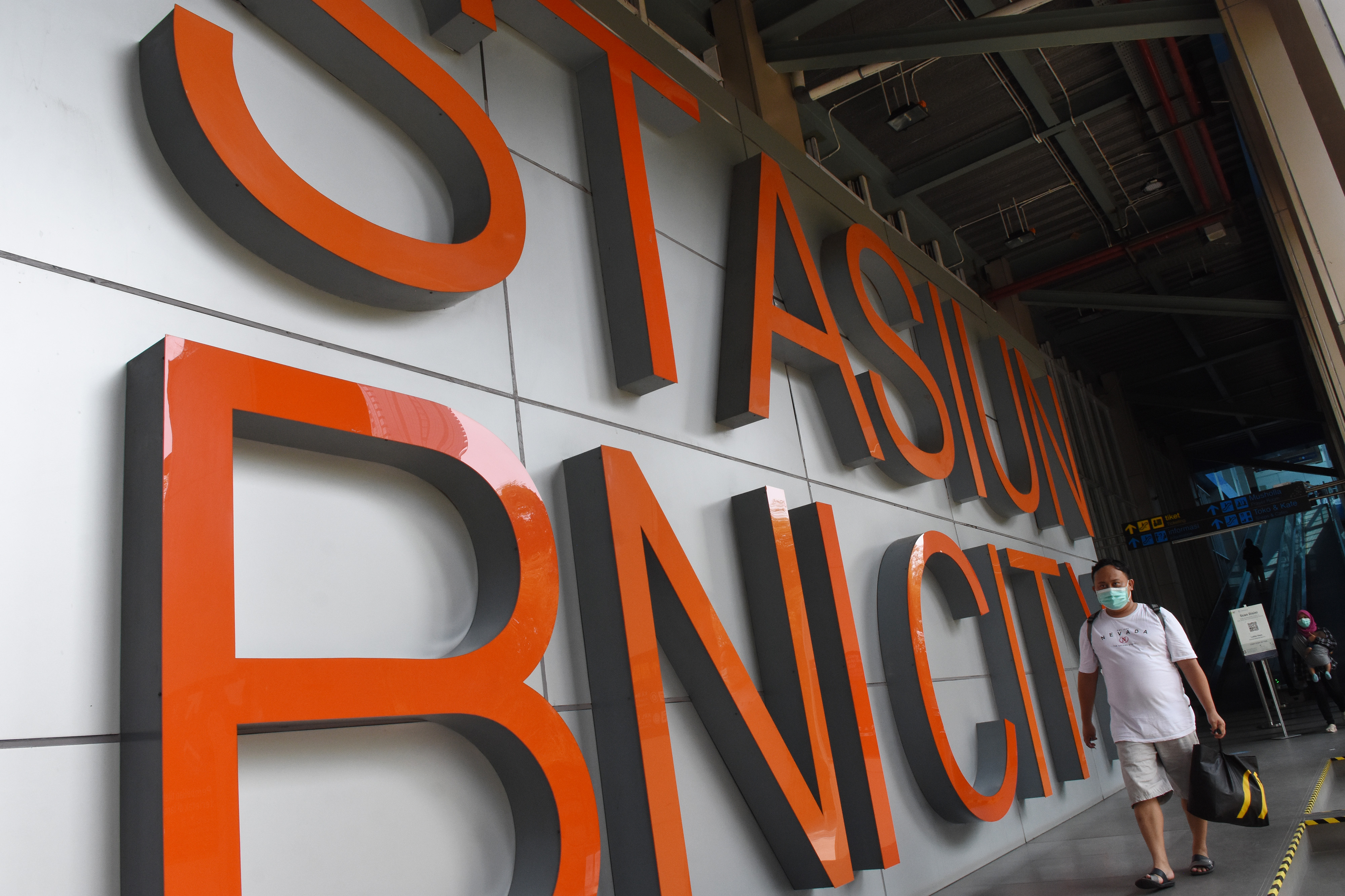 KCI Kaji Rencana Penumpang Check In di Stasiun BNI City