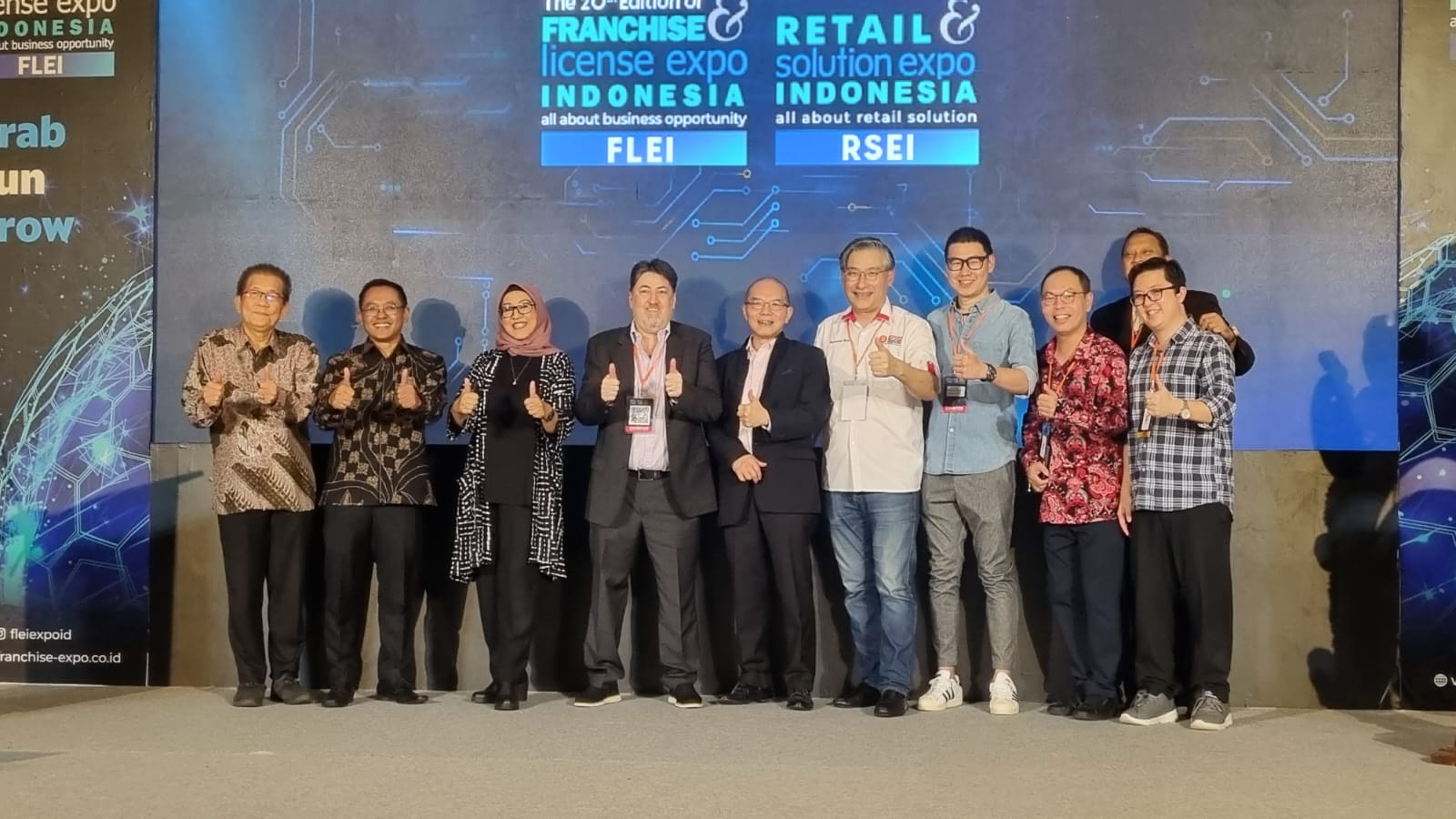  Pembukaan pameran Franchise License Expo Indonesia (FLEI) 2023 di Jakarta, Jumat (5/5). 