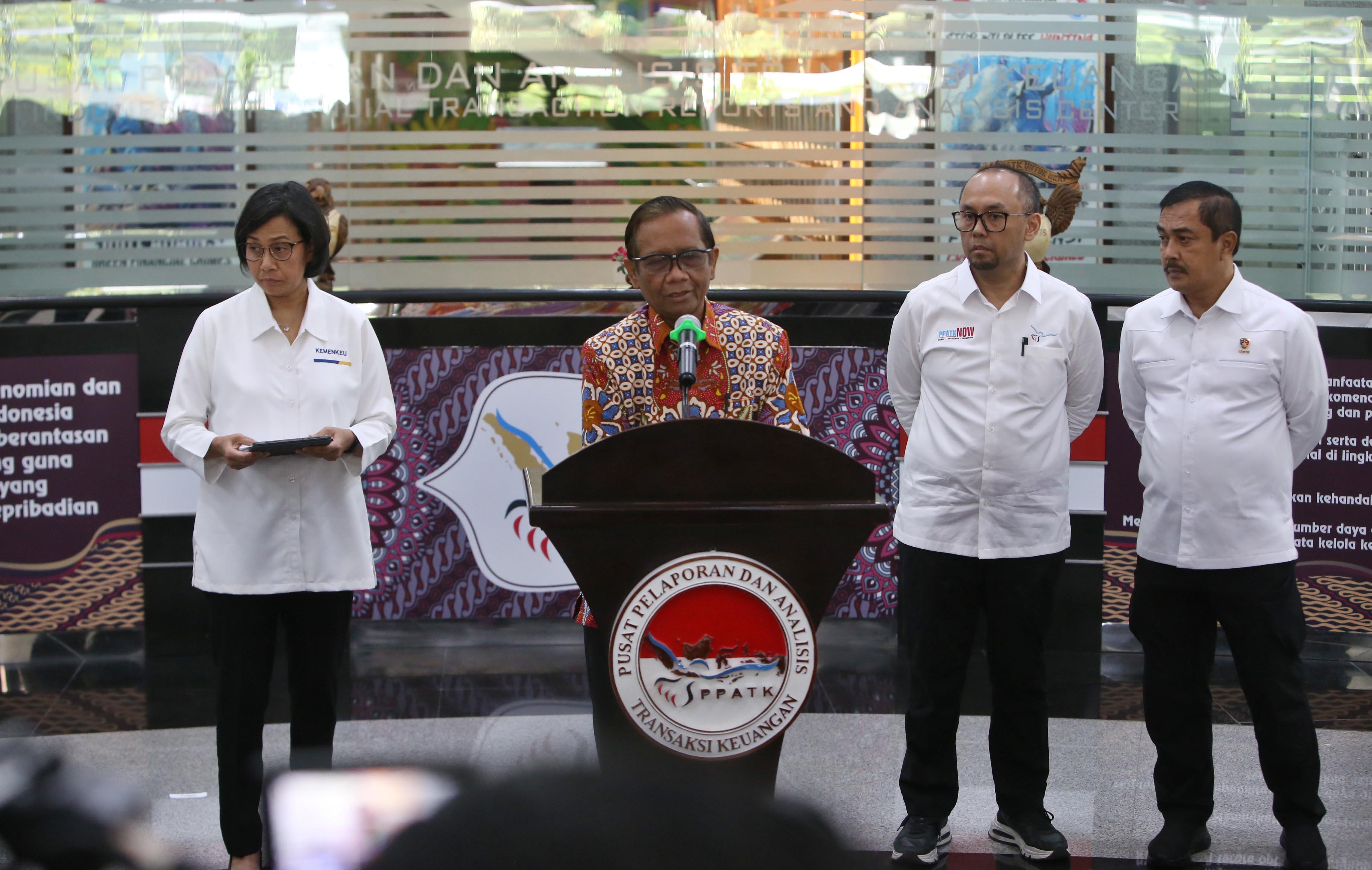 Menkopolhukam Mahfud MD menjelaskan mengenai pembentukan Satgas TPPU