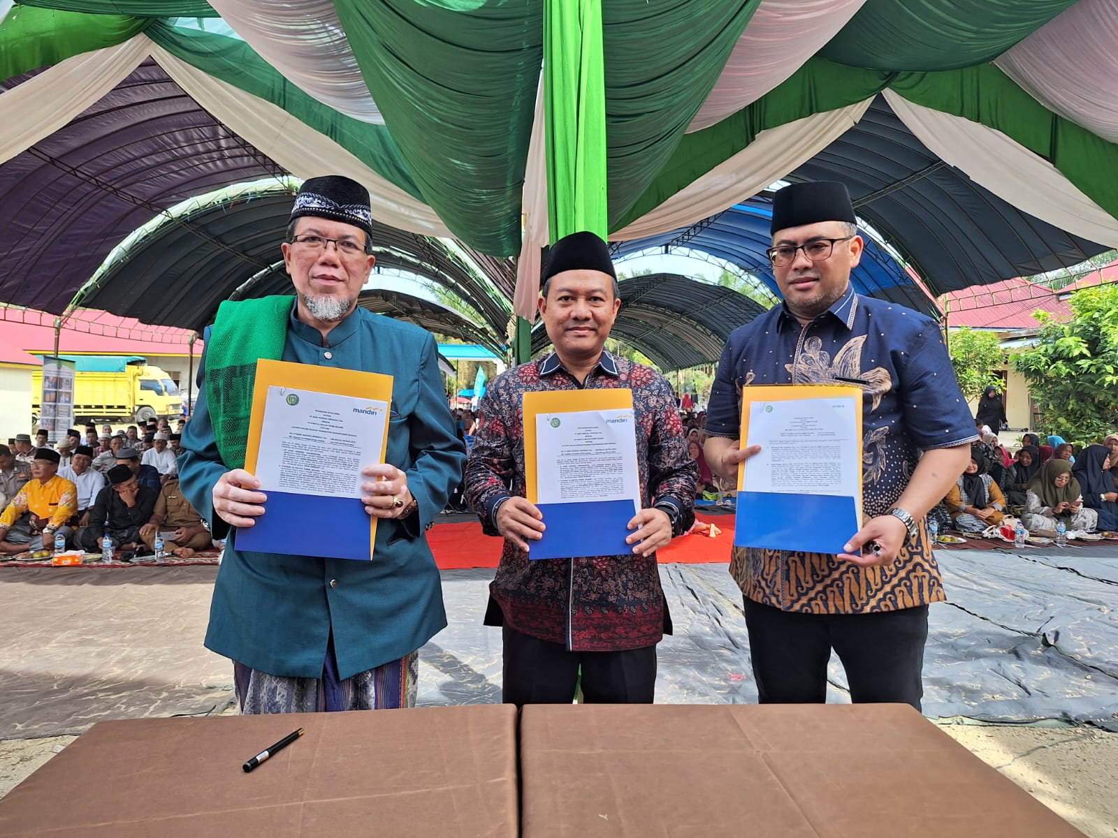 Pintro menyediakan sistem keuangan berbasis digital khusus pesantren.