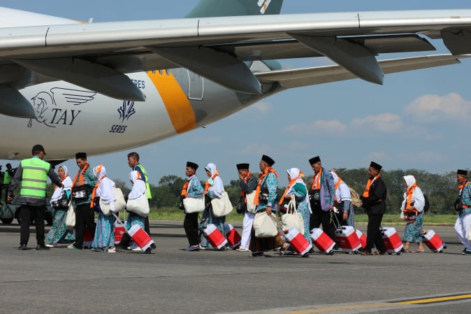 Ilustrasi keberangkatan jemaah haji ke Tanah Suci.