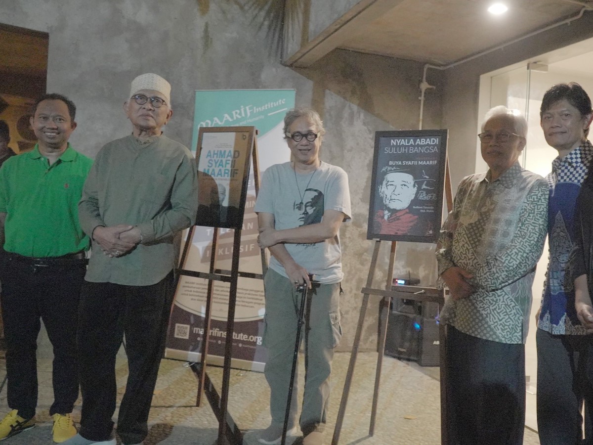 Maarif Institute bekerja sama dengan SaRanG Buiding dan Anak Panah menyelenggarakan rangkaian kegiatan bertajuk Wirid Kebangsaan.
