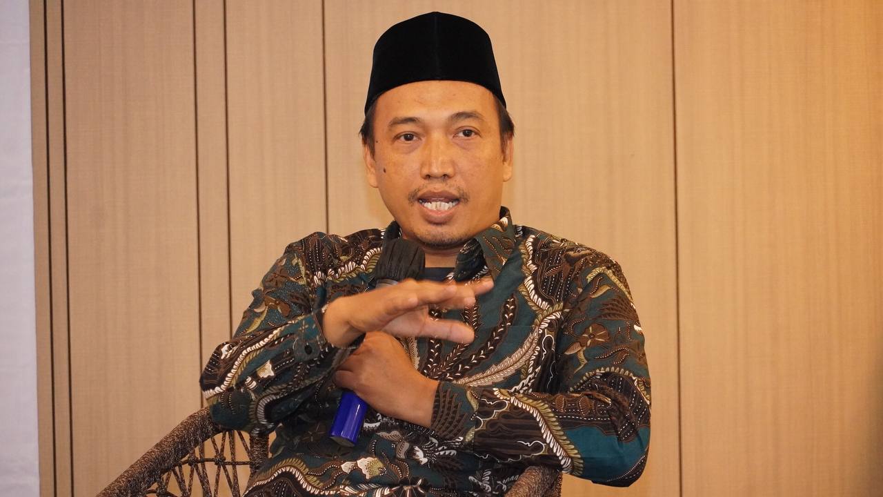Guru Besar Ilmu Tafsir Al Qur'an UIN Sunan Gunung Djati Bandung Jajang A Rohmana.