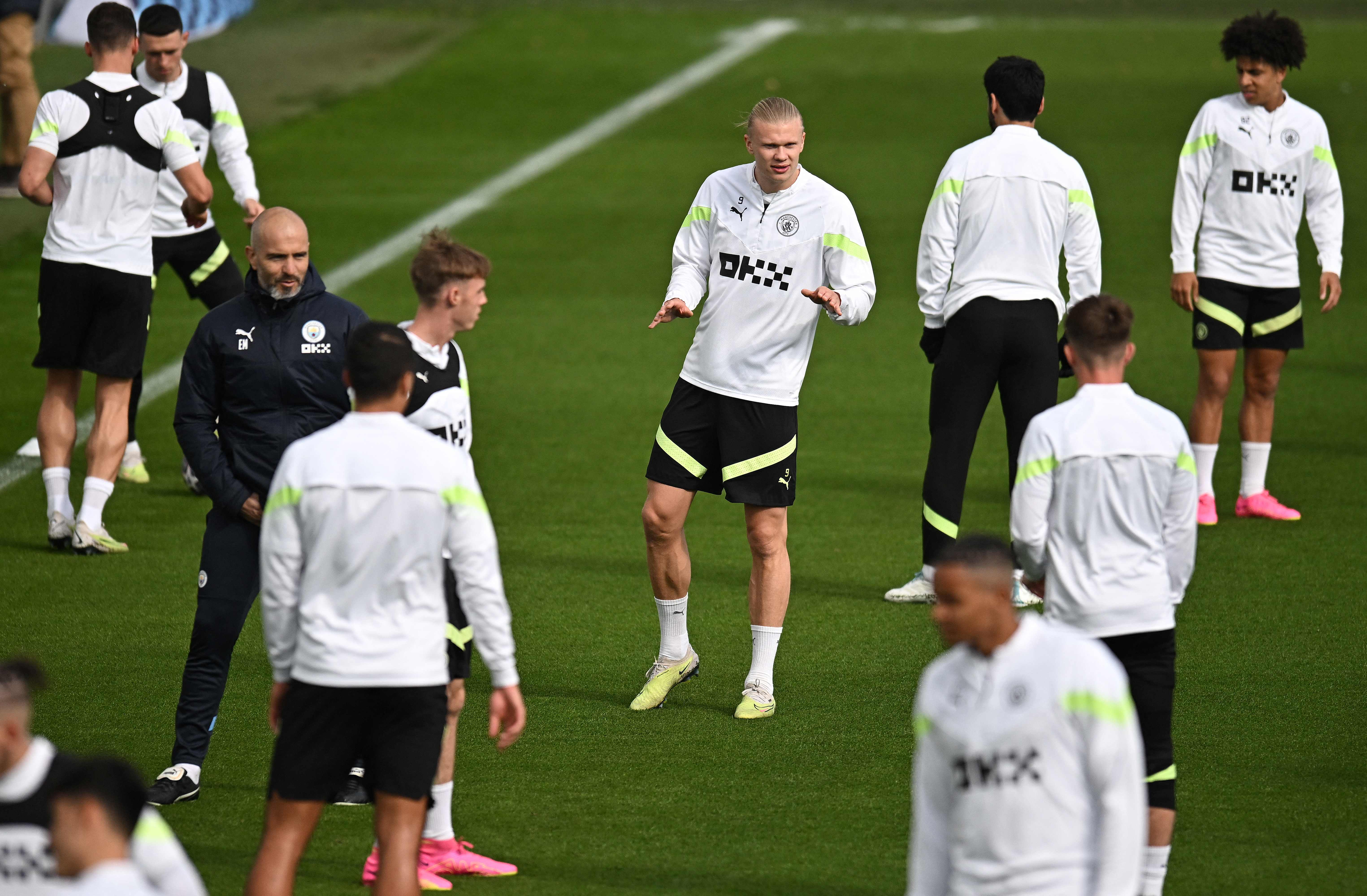 Striker Manchester City Erling Haaland jalani sesi latihan jelang laga leg kedua semi final Liga Champions melawan Real Madrid