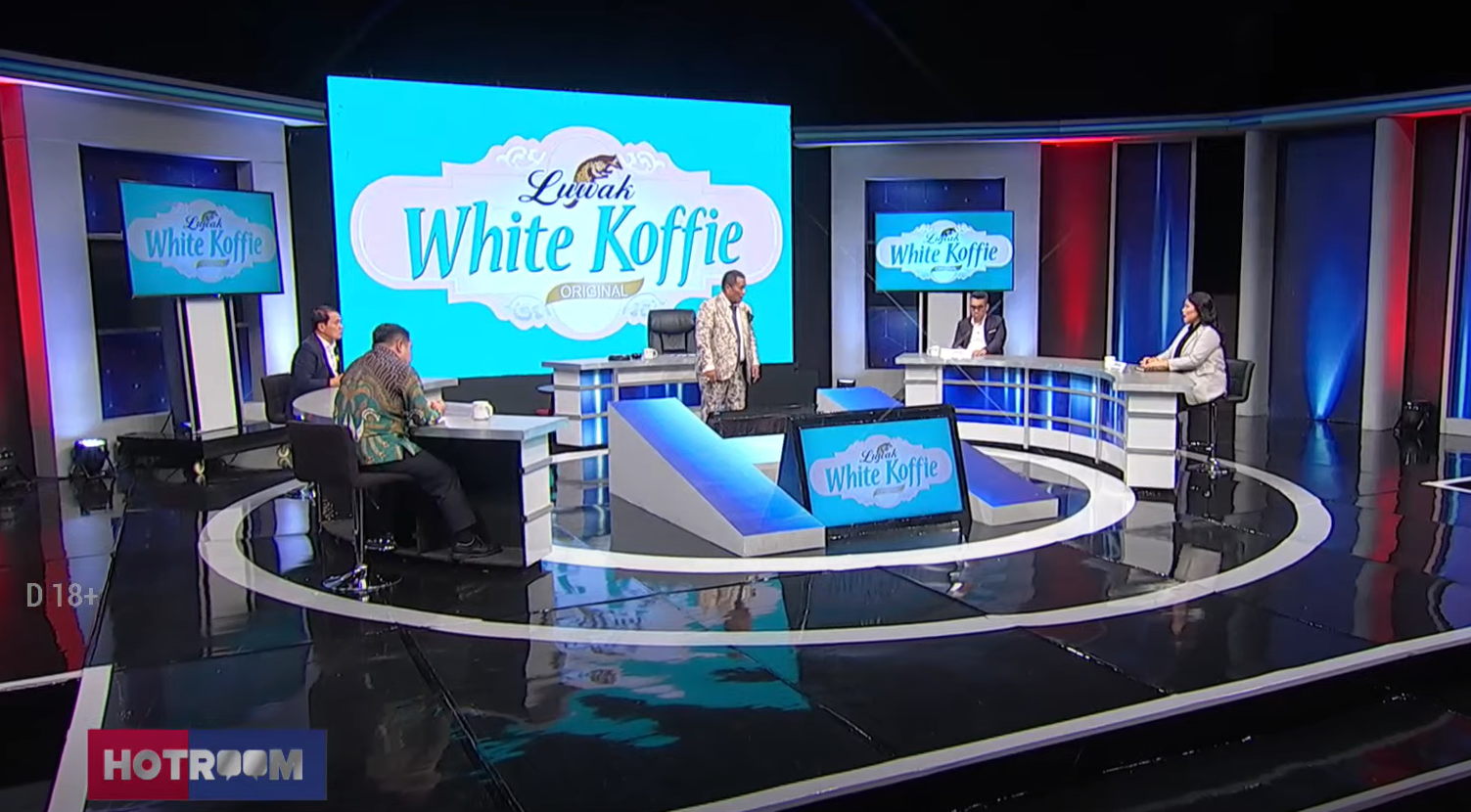 Acara Hotroom yang dipandu oleh Hotman Paris