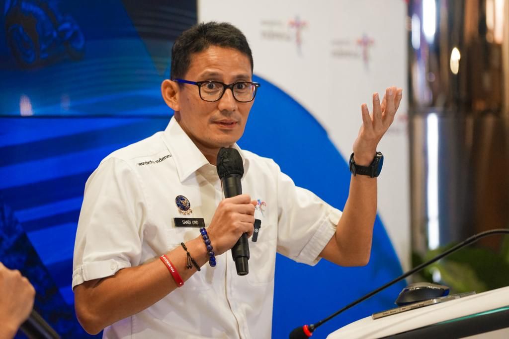 Menparekraf Sandiaga Uno mengapresiasi dua film terplih dari Festival Film Bulanan (FFB) Lokus 4. 