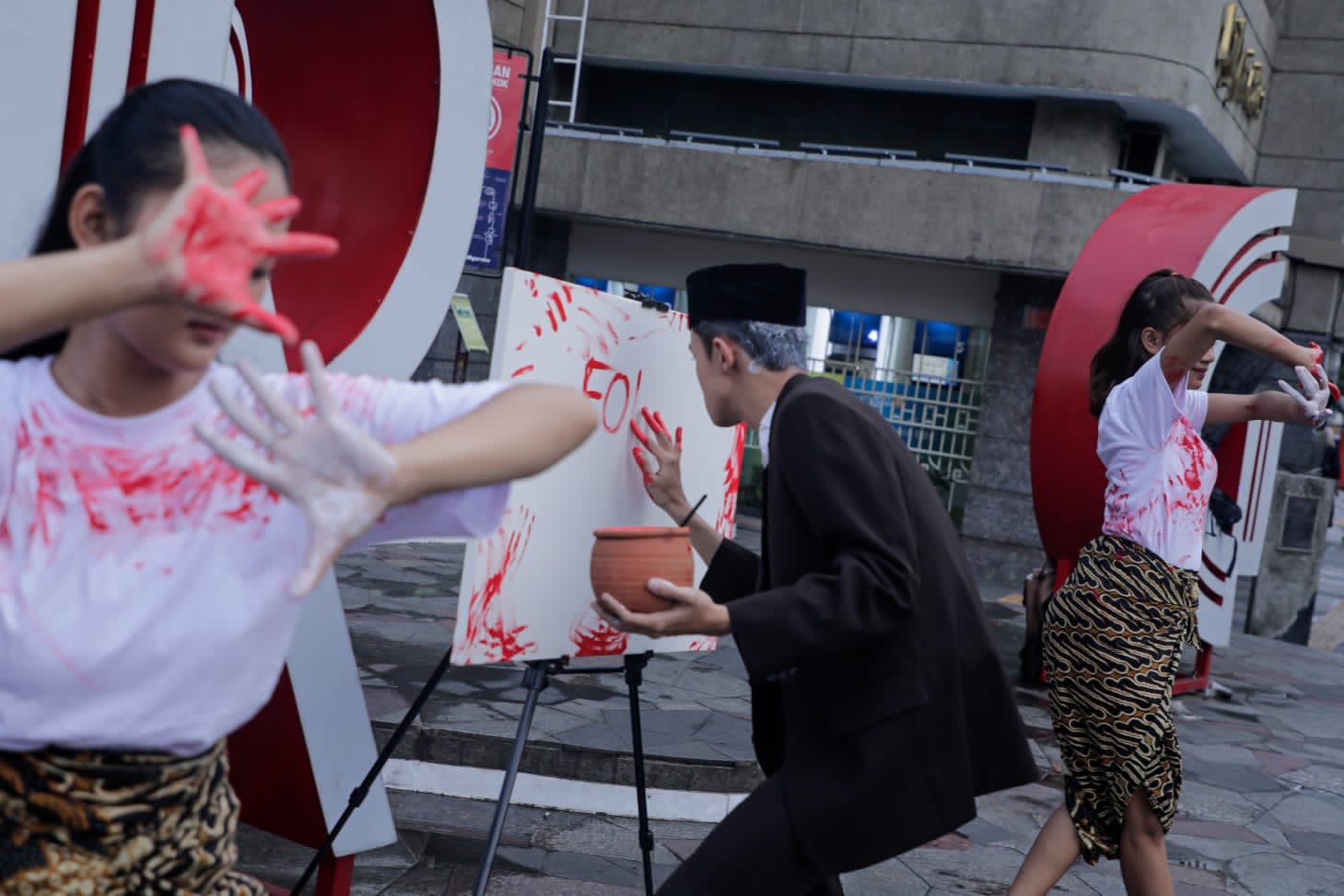 GMP tampilkan ragam kesenian dalam pertunjukan Performance Art di Bandung