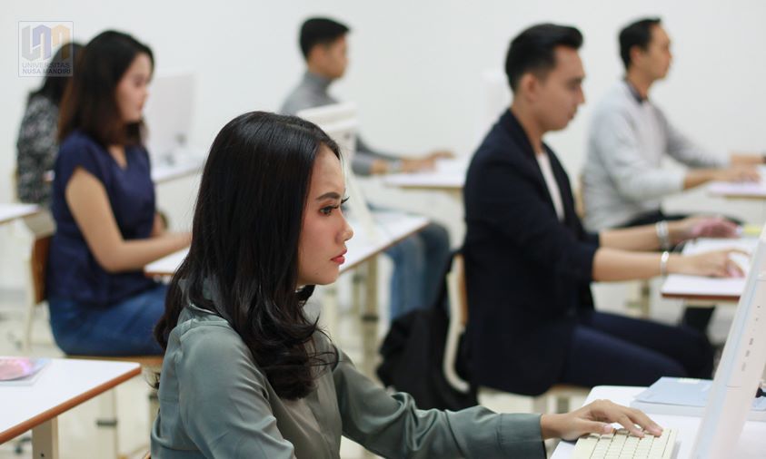 Melalui kegiatan BSI Enterpreneur Center (BEC), Universitas BSI terus menunjang mahasiswa dalam membangun usaha. 