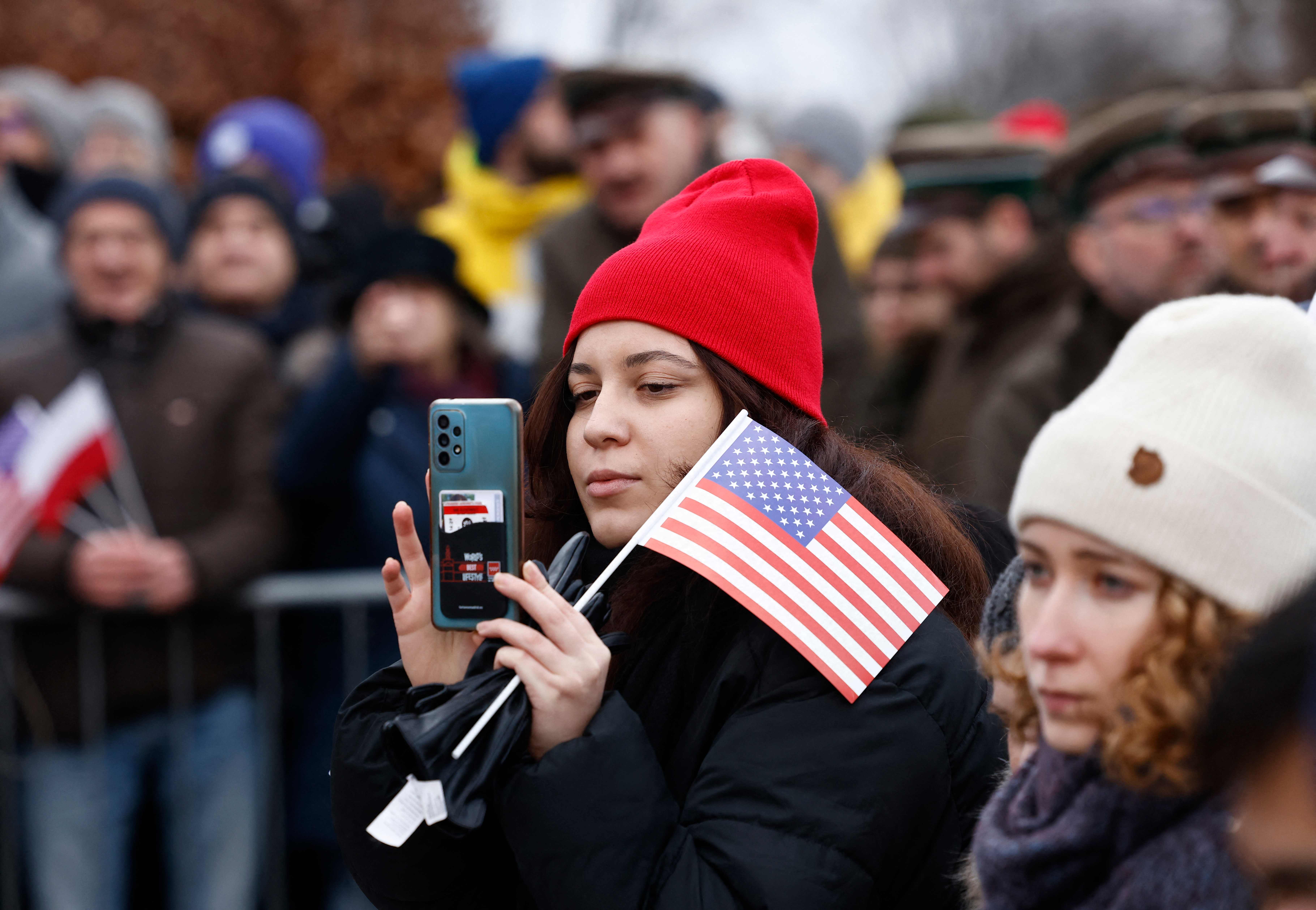 Kegagalan Amerika Bayar Utang Untungkan Rusia dan Tiongkok