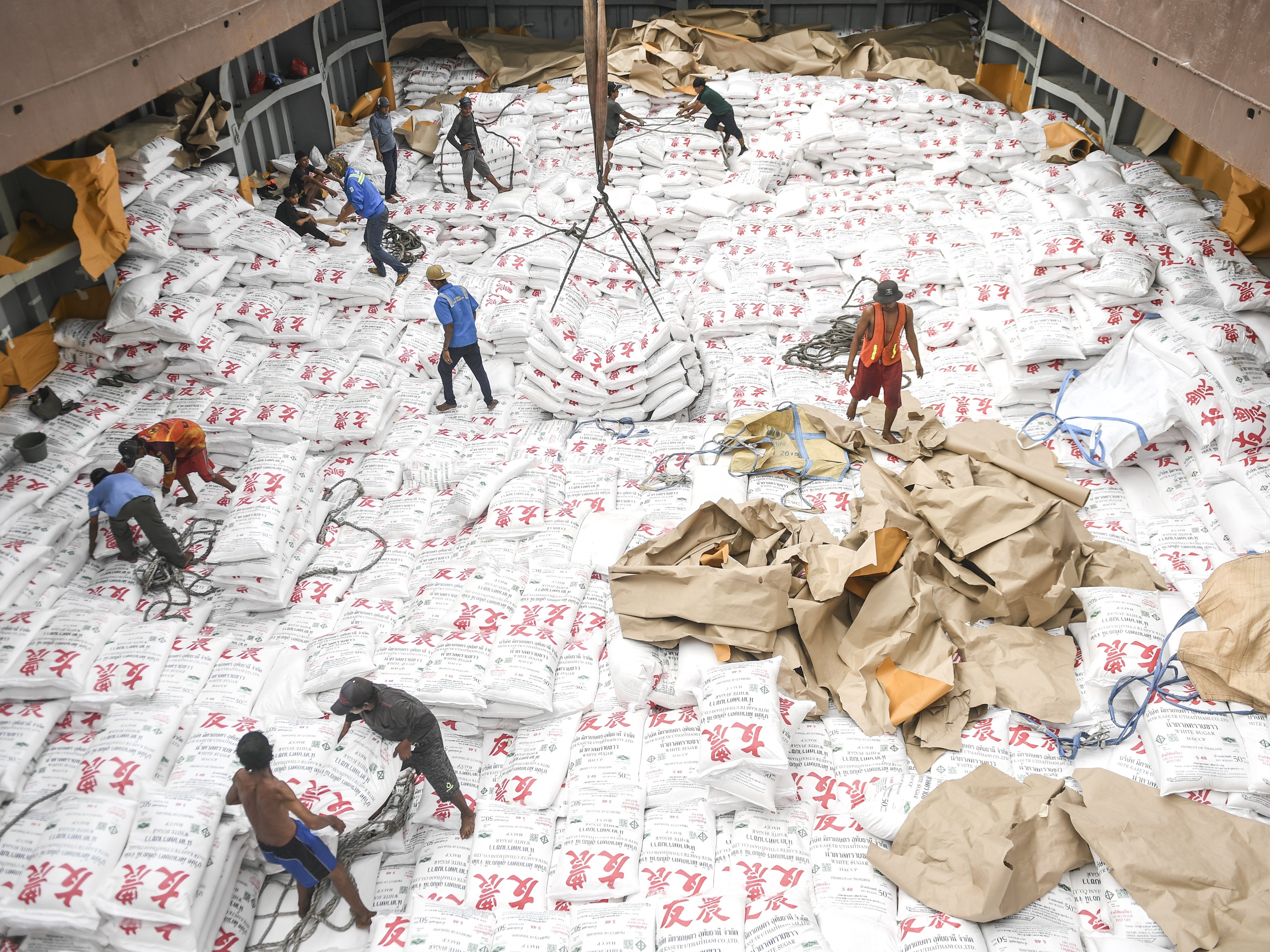 Impor Nonmigas dan Barang Konsumsi Sumbang Terbesar Penurunan Nilai