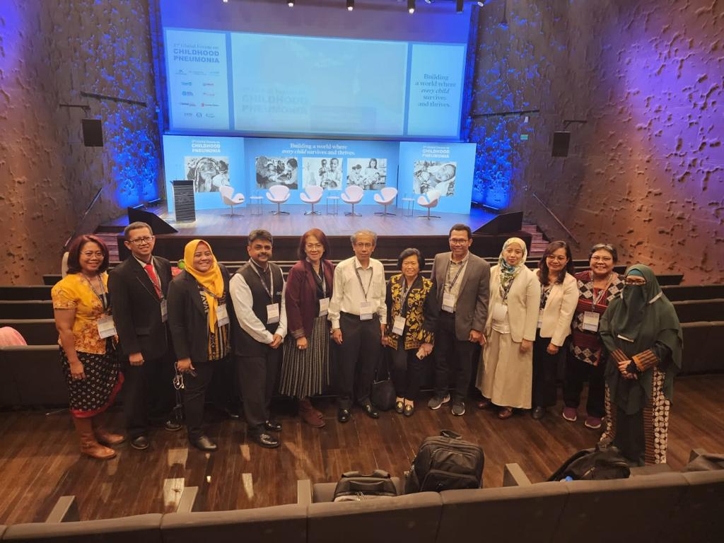 Delegasi Indonesia yang menghadiri 2nd Global Forum on Childhood Pneumonia di Kota Madrid, Spanyol, bar-baru ini.
